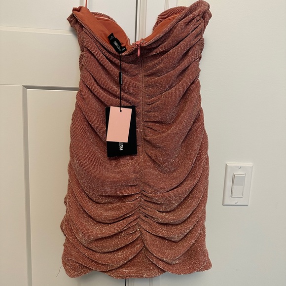 NWT PLT Strapless body hoco dress size 4!! - Picture 2 of 3